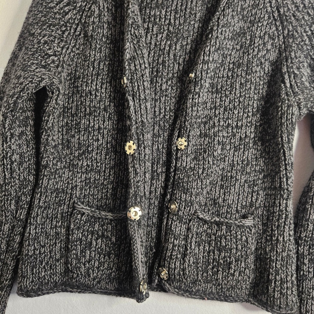 Patagonia Womens XL Gray 100% Wool Chunky Knit Snap Front Cardigan Sweater 51100 - Picture 7 of 12